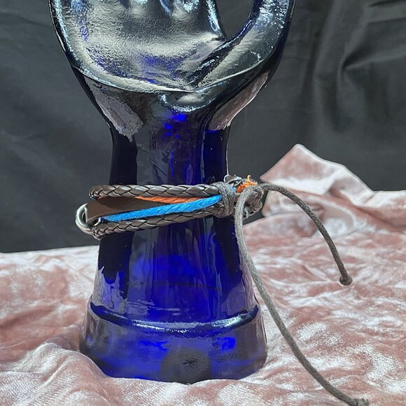 Leather Anime Sword Art Online Classic Unisex Wristband Otaku Box Exclusive - Picture 2 of 3